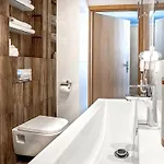 Malinowski Lesny Hotell 3*