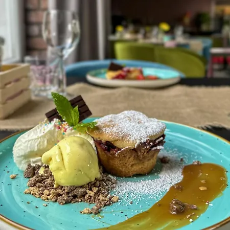 Malinowski Lesny Hotel