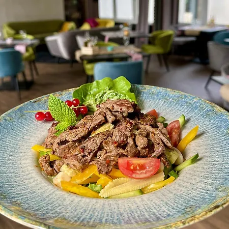 Hotel Malinowski Lesny